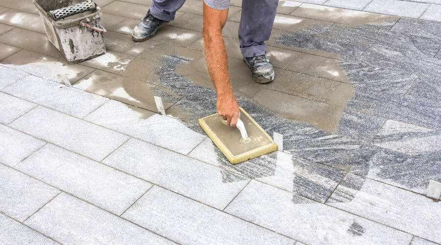 Expert Emergency Roof Repairs services in Kellnersville, WI